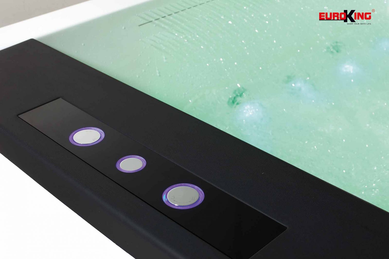 Địa chỉ mua bồn tắm nhập khẩu Euroking EU-1109B