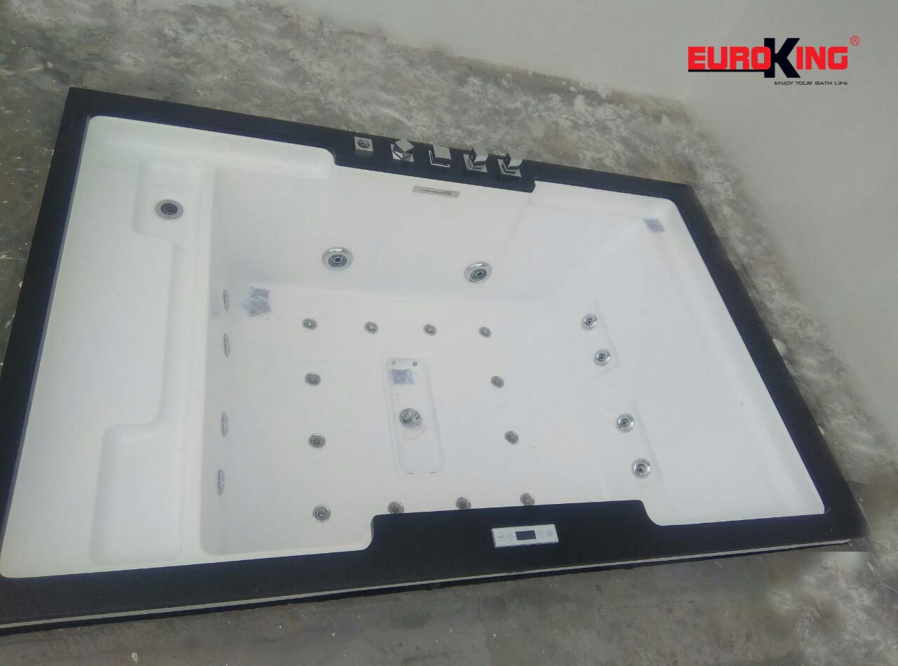 Hình ảnh bồn massage Euroking EU-1101C